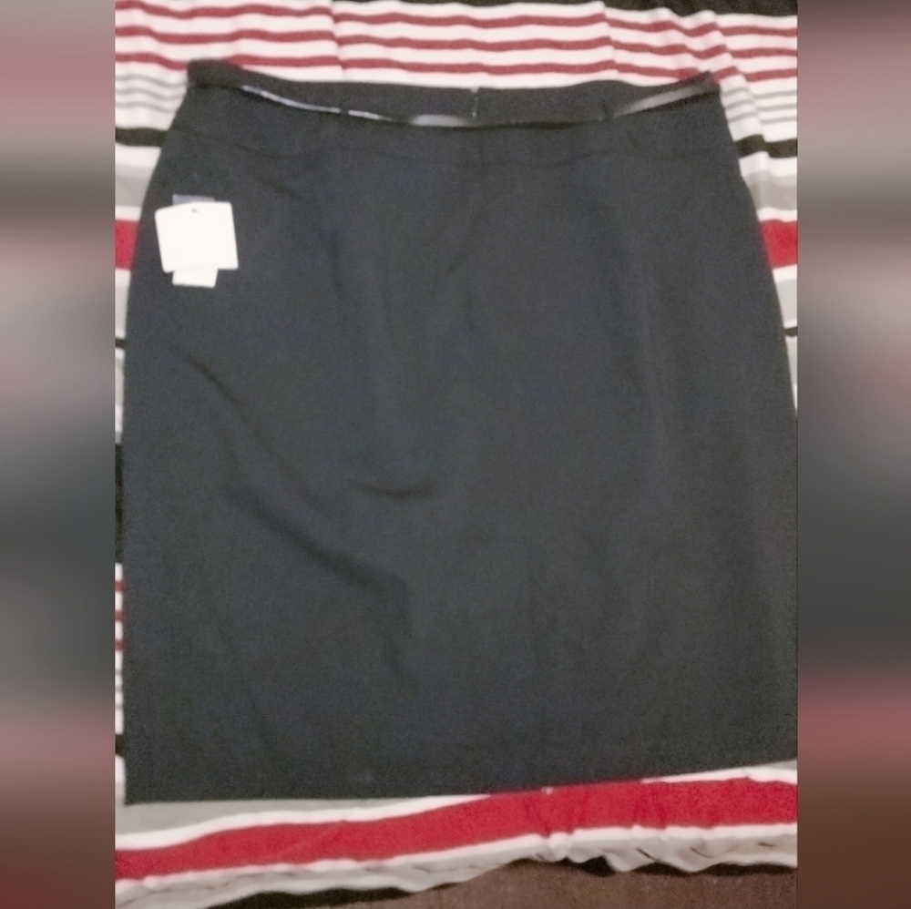 Calvin Klein Classic Black Pencil Skirt